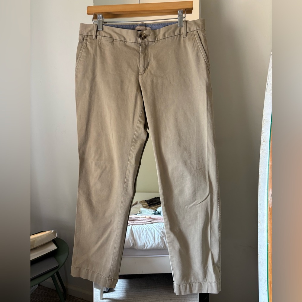JCrew Women’s Khaki Casual City Chino Pants size 8 in earthenware color